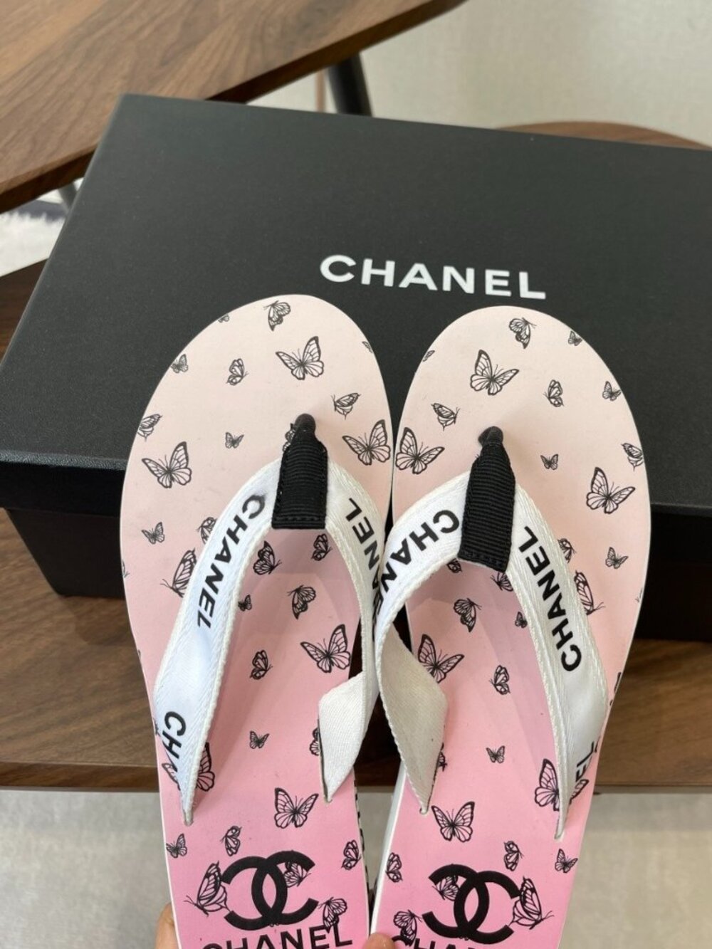 Chanel Light Pink Butterfly Pattern Flat Flip Flops Complete Original Packaging